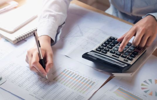 캐나다 2026년 소득세 구간 확정… "중산층 세금 부담 줄인다" - CKNNews 이미지